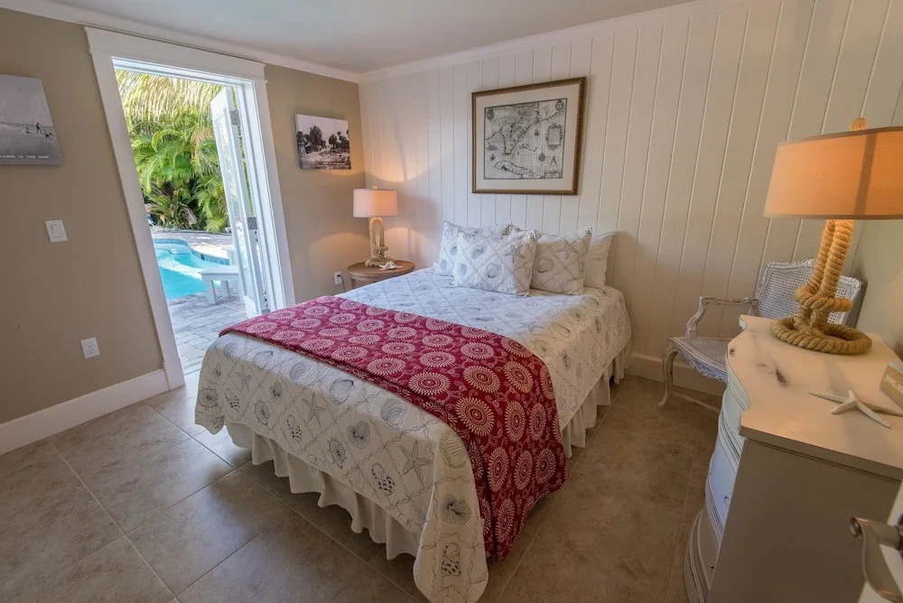 Sunshine Reef Apartment 4