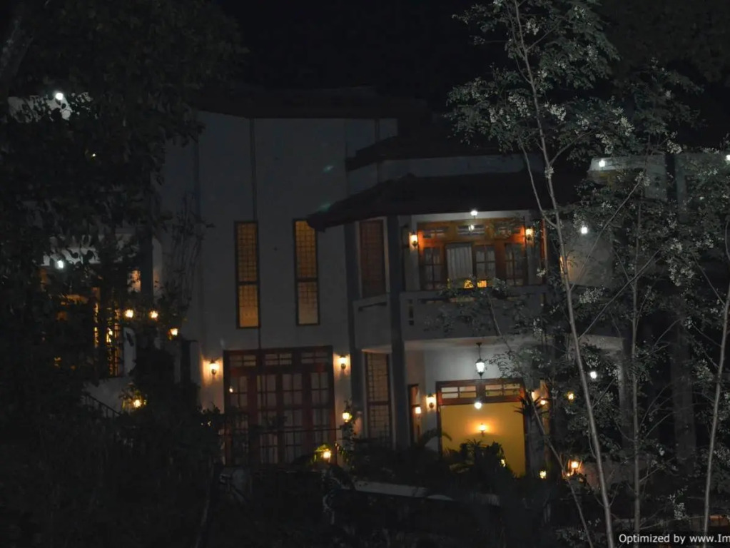 Elegante The Villa