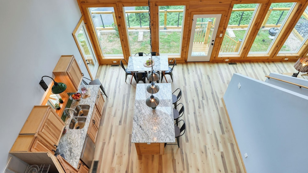 Hot Tub, Game Room & Views Near Downtown Gatlinburg Perfect Too by Avantstay
