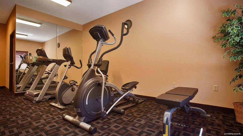 Best Western PLUS Executive Inn