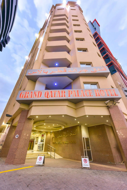 Grand Qatar Palace Hotel