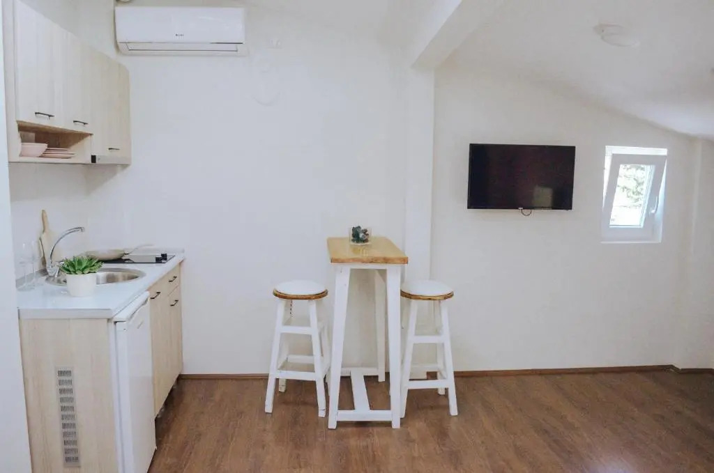 White and Wood Boutique Hotel