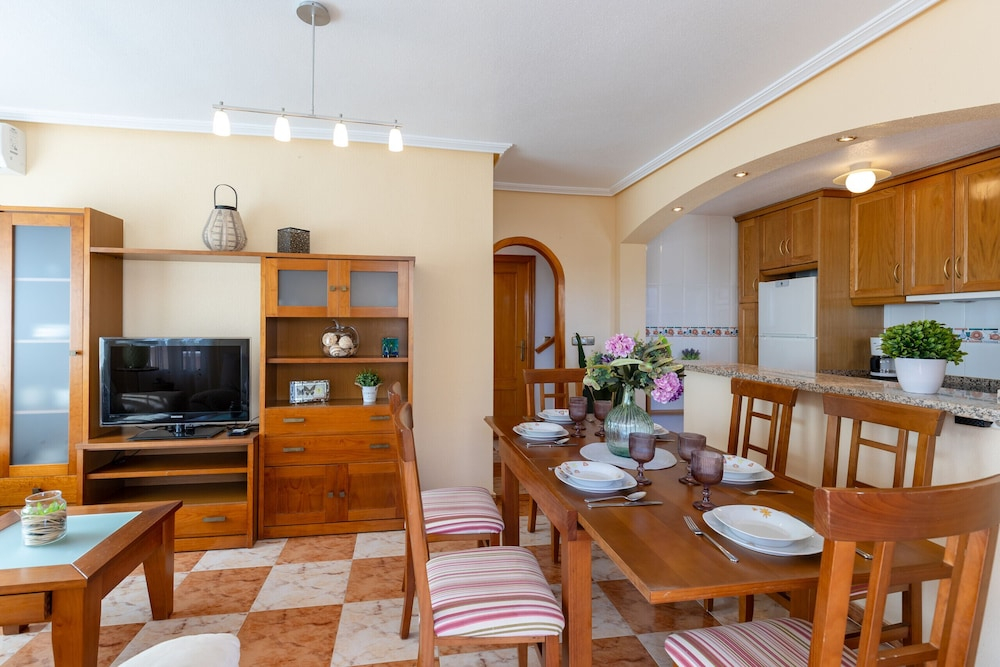 Honey Life Villa by Fidalsa