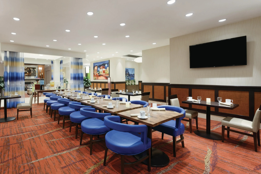 Hilton Garden Inn Falls Church