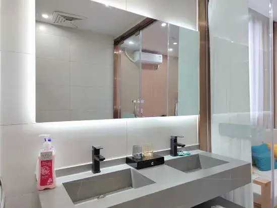 Fuzhou Xiaoju Hotel (Shanghai Shanghang Baolong Branch)
