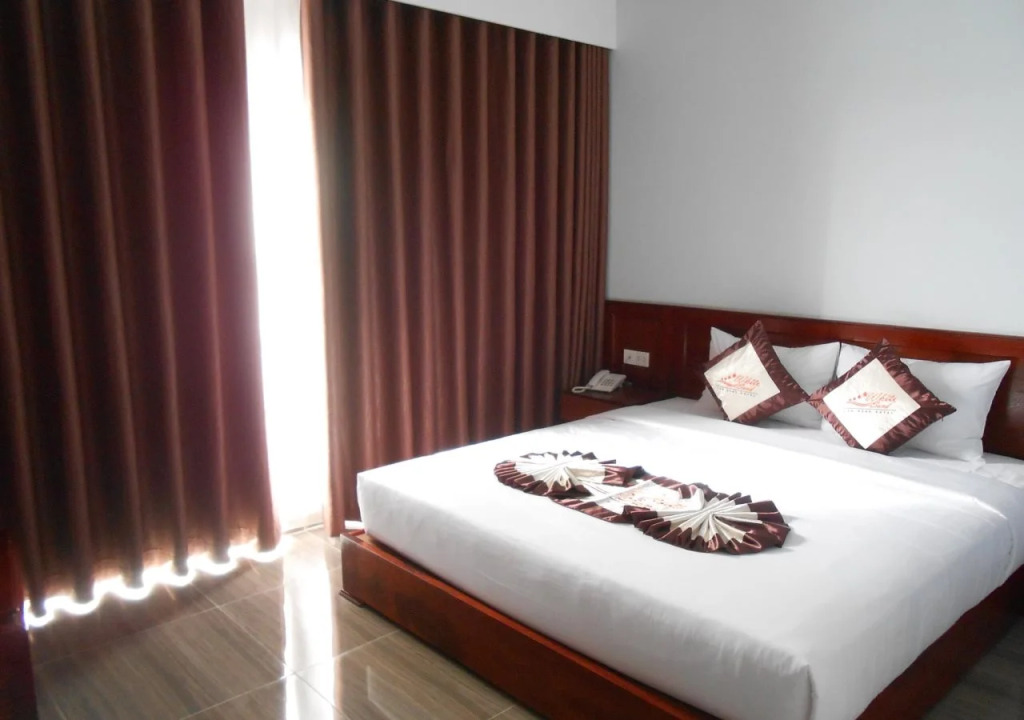 White Sand Cam Ranh Hotel
