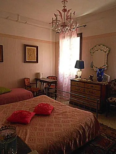 Fiabe Venice Rooms
