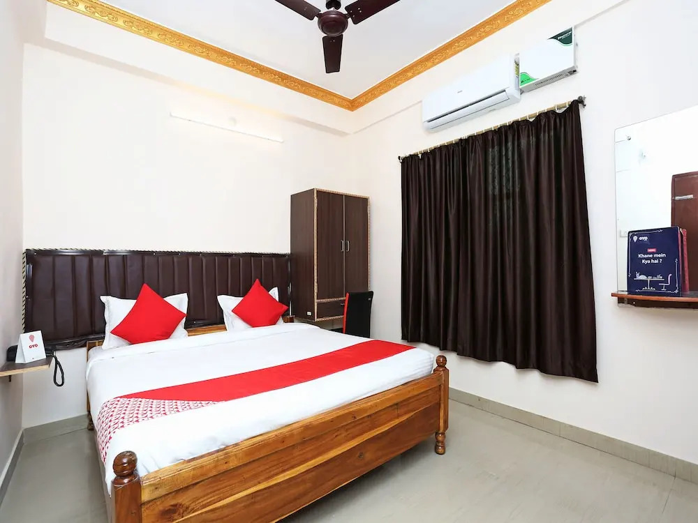 OYO 12536 Garden Plaza