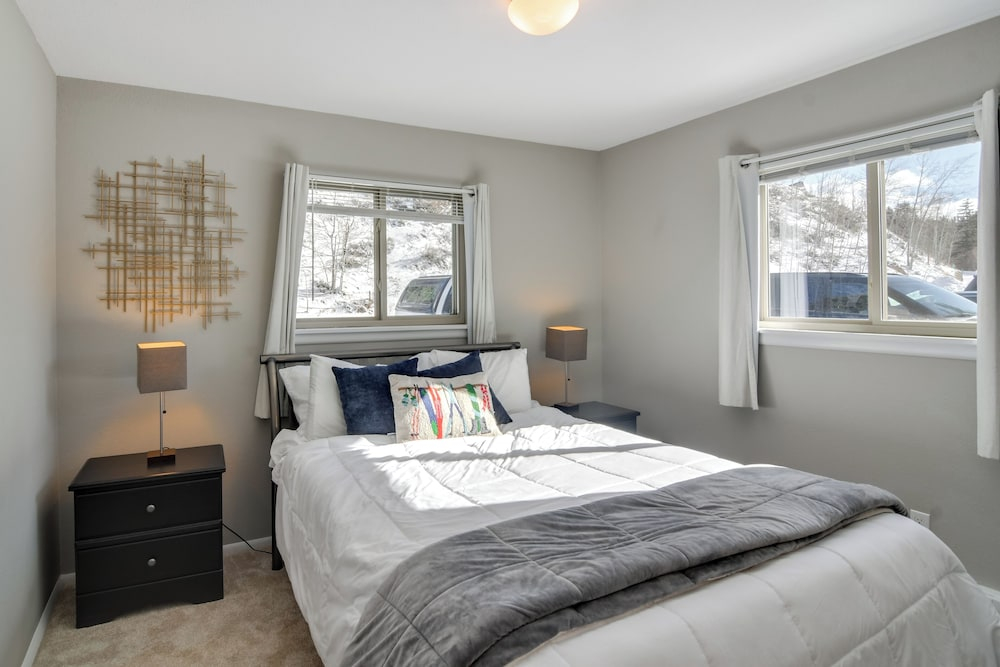 3 Mi to Slopes! Family-friendly Winter Park Escape