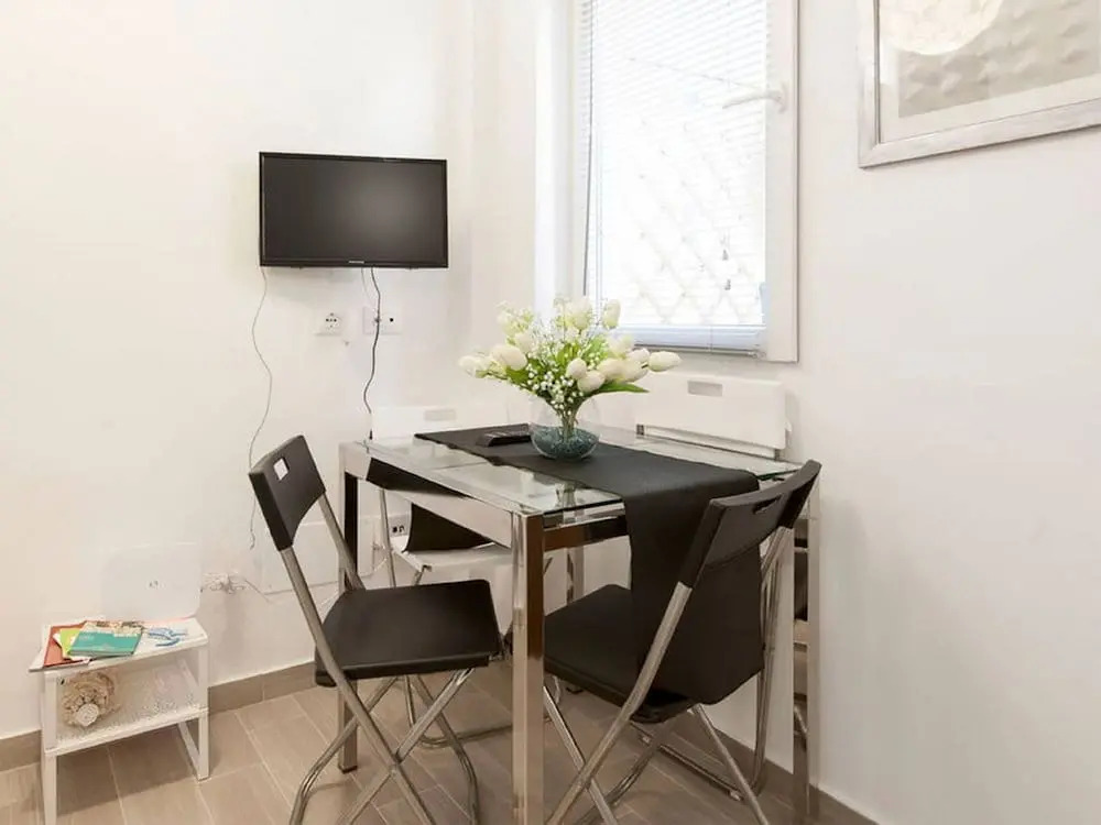 Luxury apartments, Piazza di Spagna