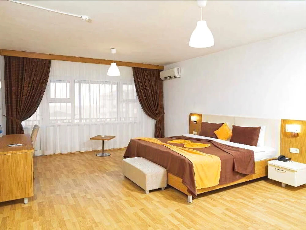 Legend Hotel Riva