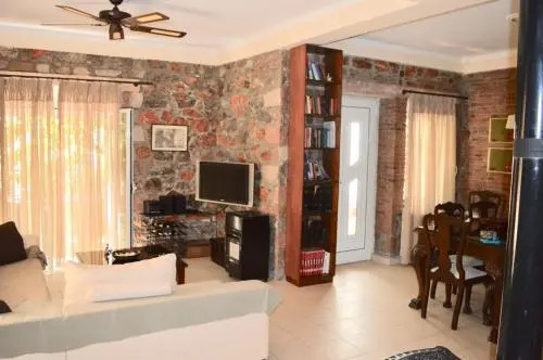 Magnolia Residence