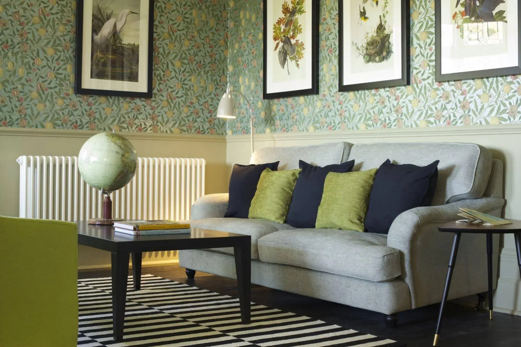 The Manor at Sway - Hotel, Restaurant and Gardens