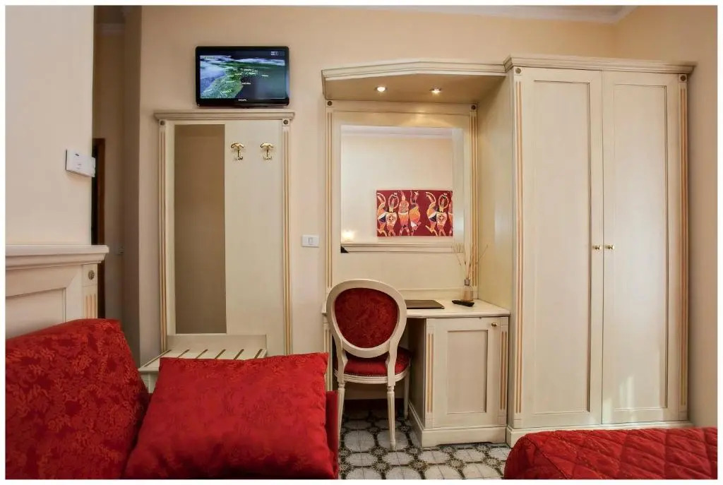 Hotel lo Squalo