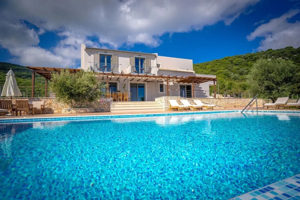 5 Bedrooms Villa in Skinaria, With Wonderful sea View, Private Pool an