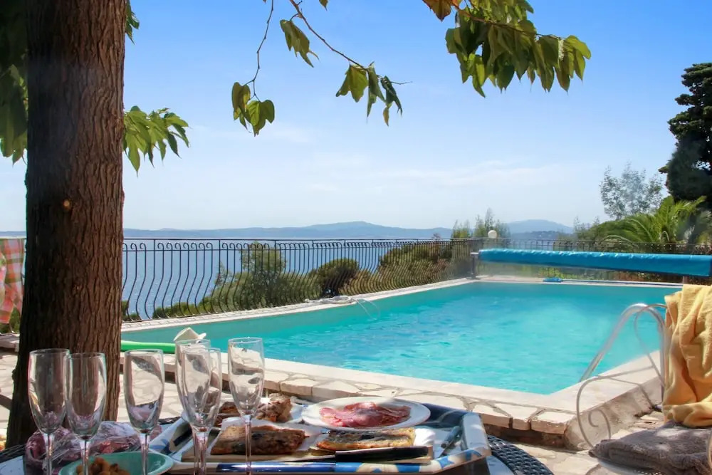 House With 3 Bedrooms in Roquebrune-sur-argens, With Wonderful sea Vie