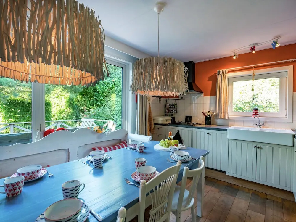 Sunny Cottage in Burgh-Haamstede Zealand with Garden