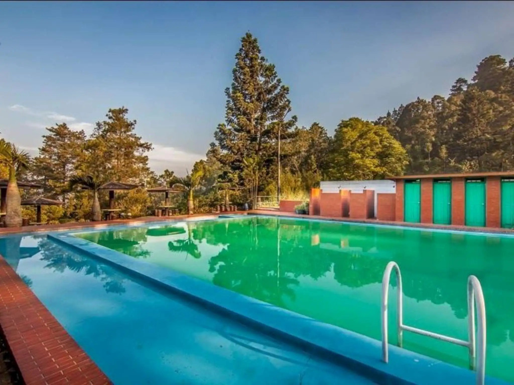Puncak Pass Resort