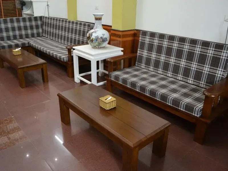 Mac Tu Khoa Hostel