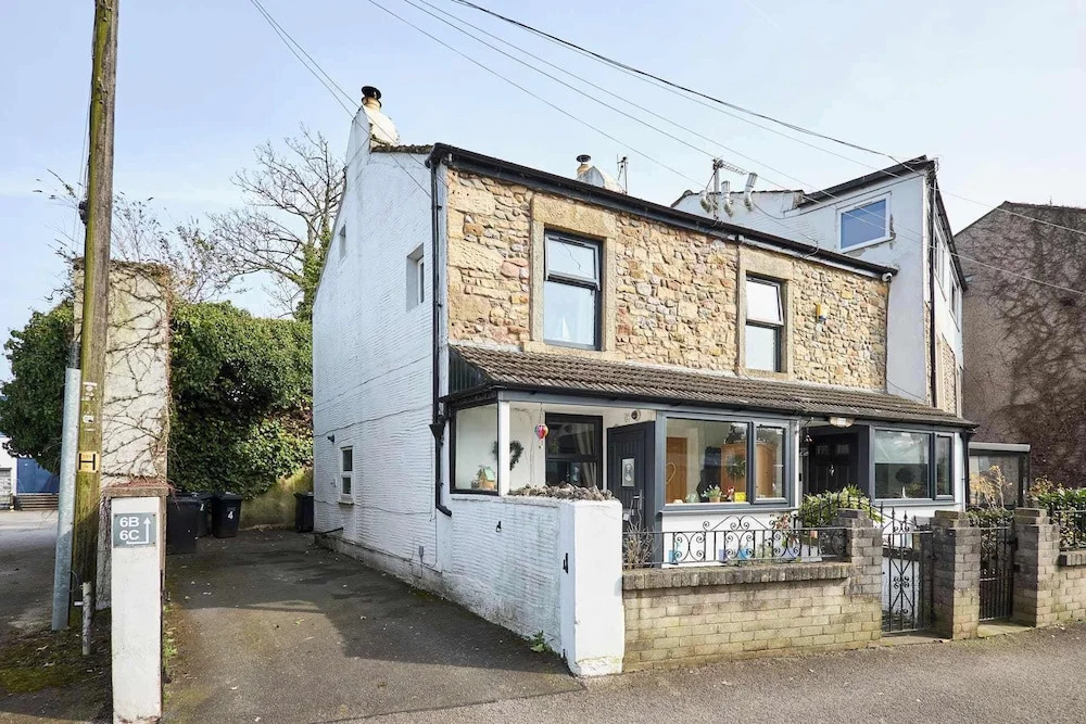 Host Stay Beachcomber Cottage Apartment