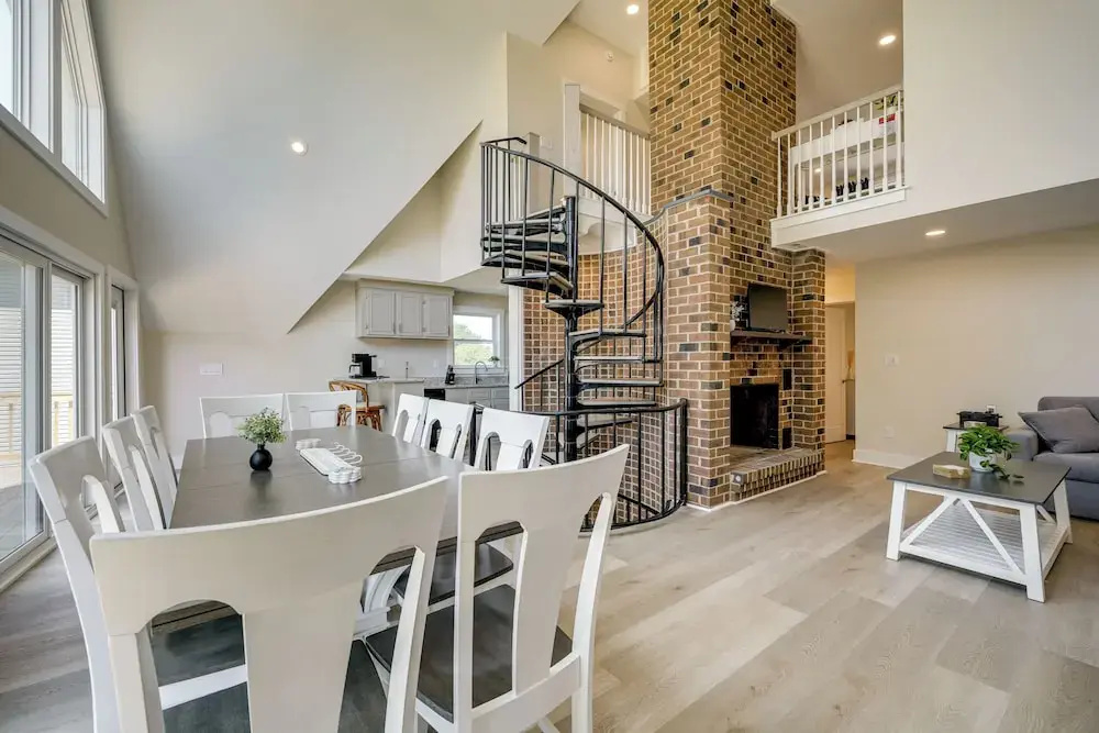 Private Dock & Beach Access: Outer Banks Area Home