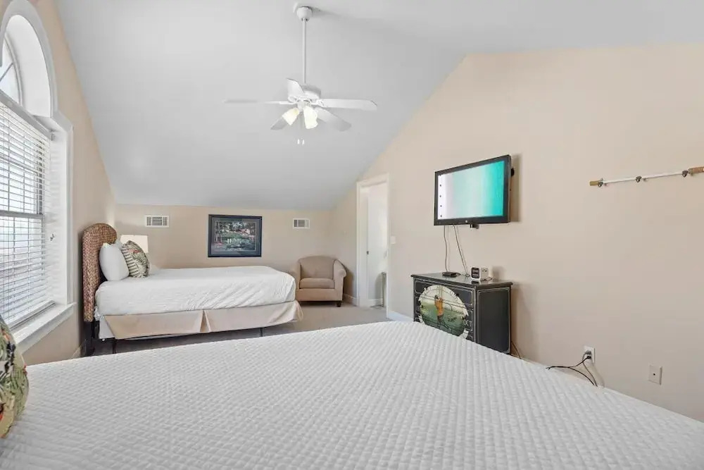 Vantage Pointe 43
