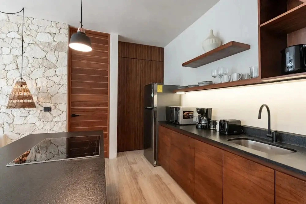 Bohemian 2BR Boutique Condo in Trendy La Veleta