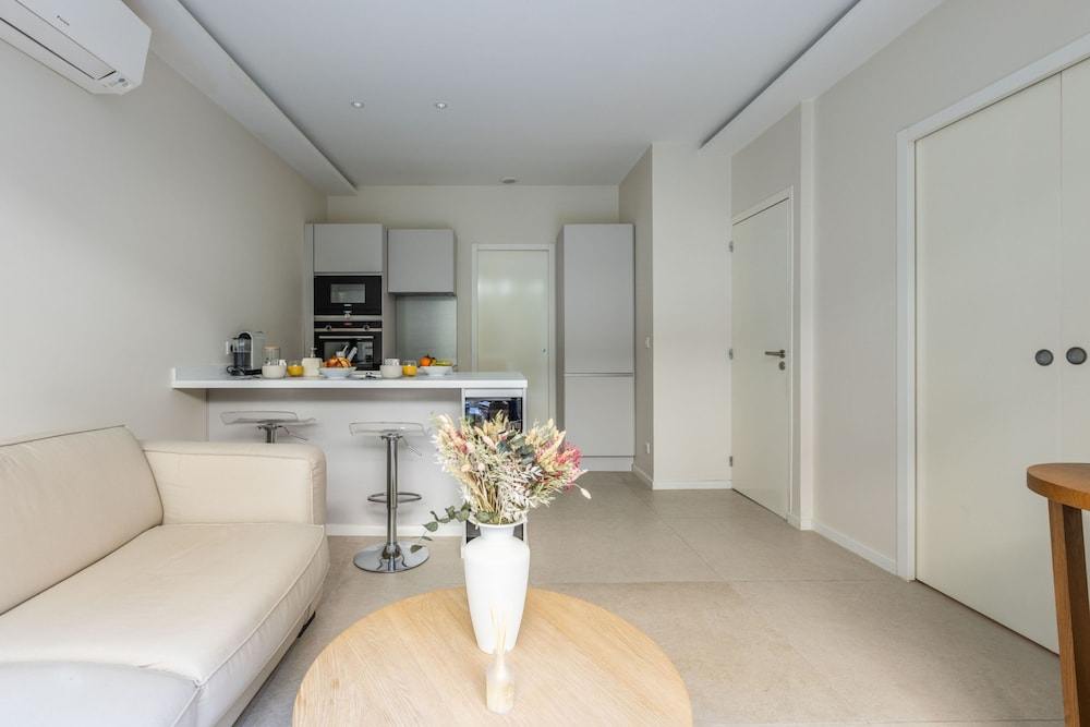 2 Chambres-terrasse-pointe Croisette A2b267