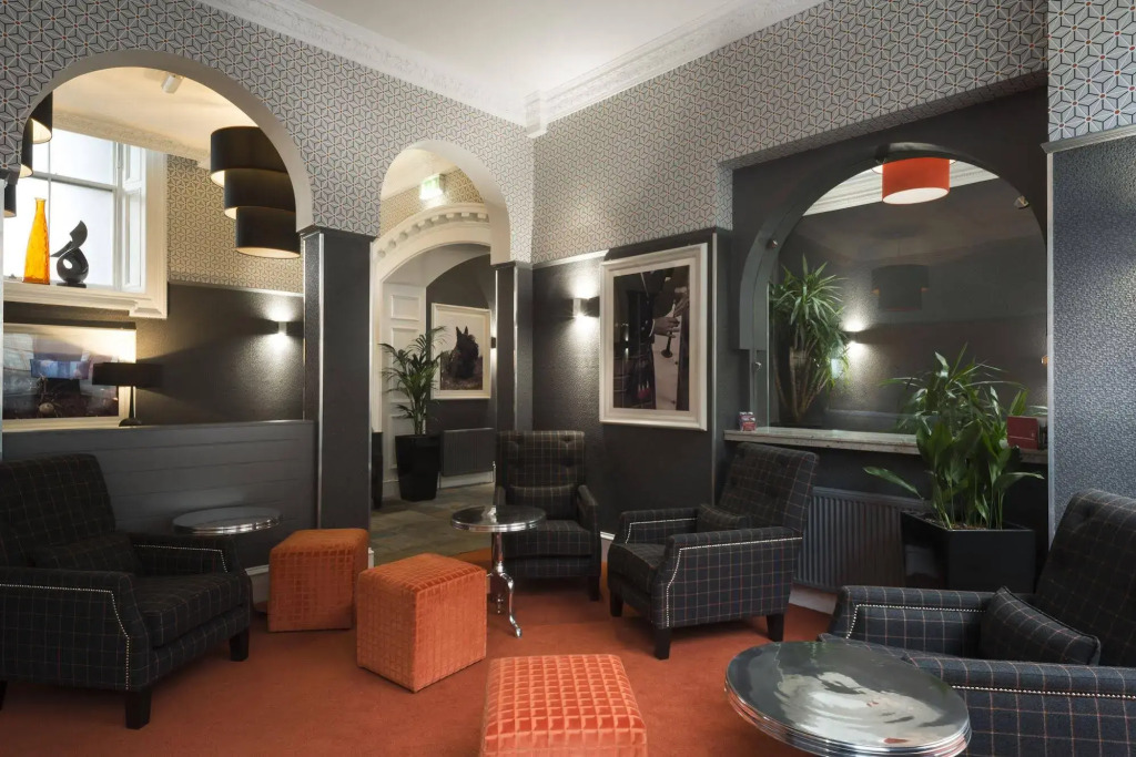 Blue Rainbow Apart Hotel Edinburgh