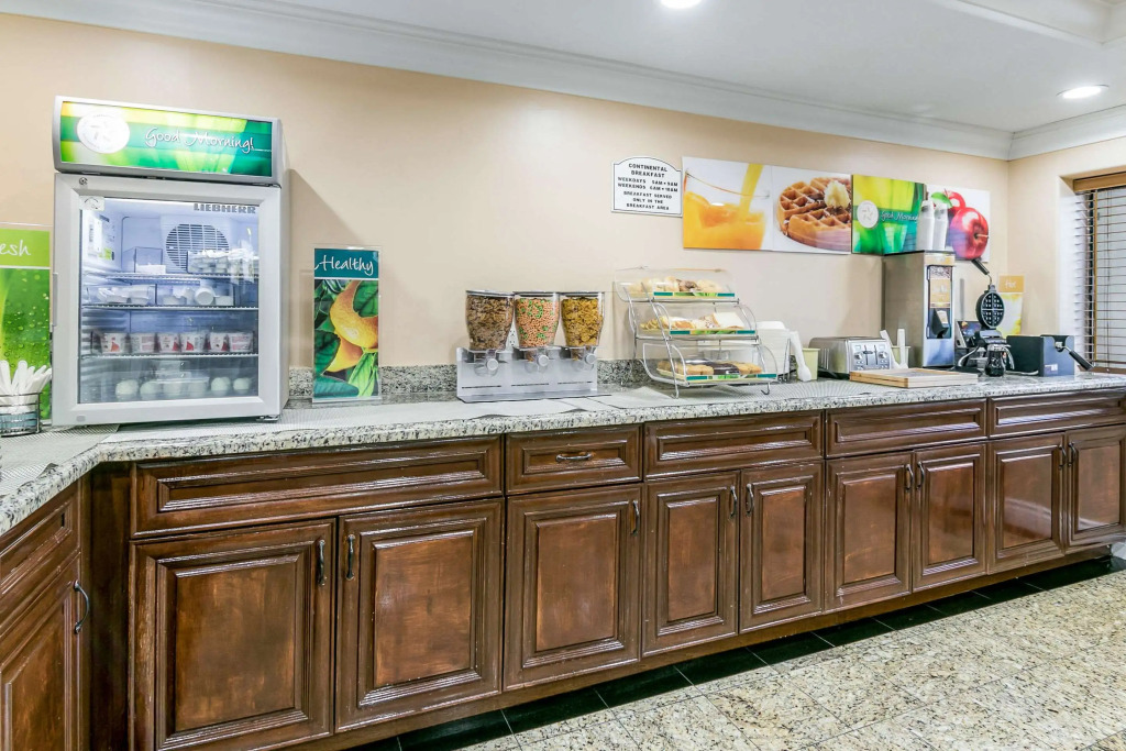 Quality Inn & Suites