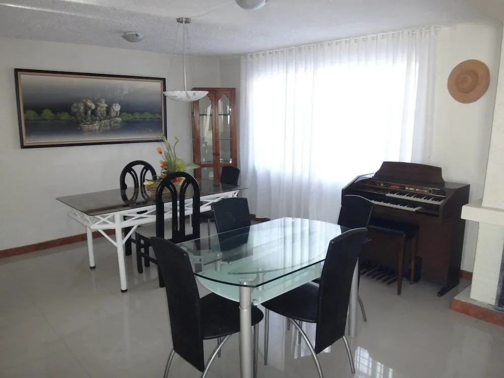Bed and Breakfast La Uvilla