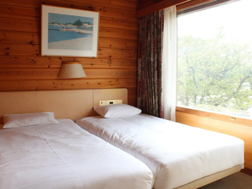 Grand Park Hotel Okubiwako Makino