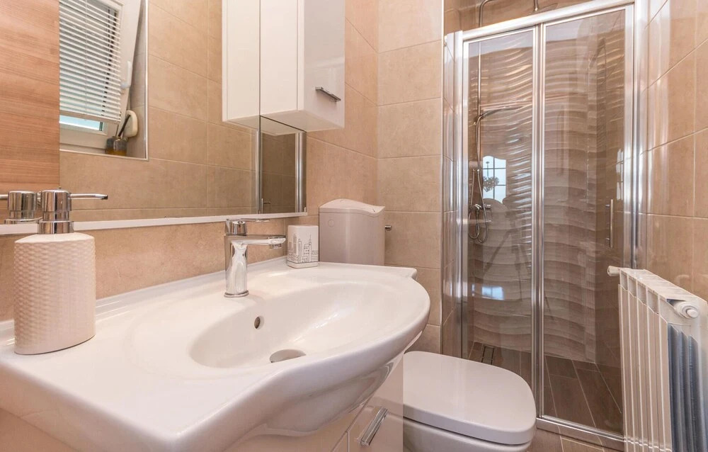 Beautiful Home in Zadar With Outdoor Swimming Pool, Wifi and 4 Bedrooms