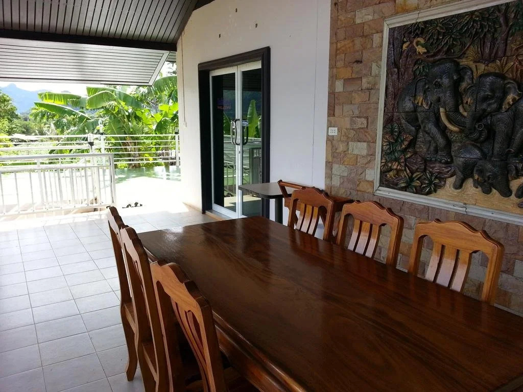 Baan Khaoneawdum