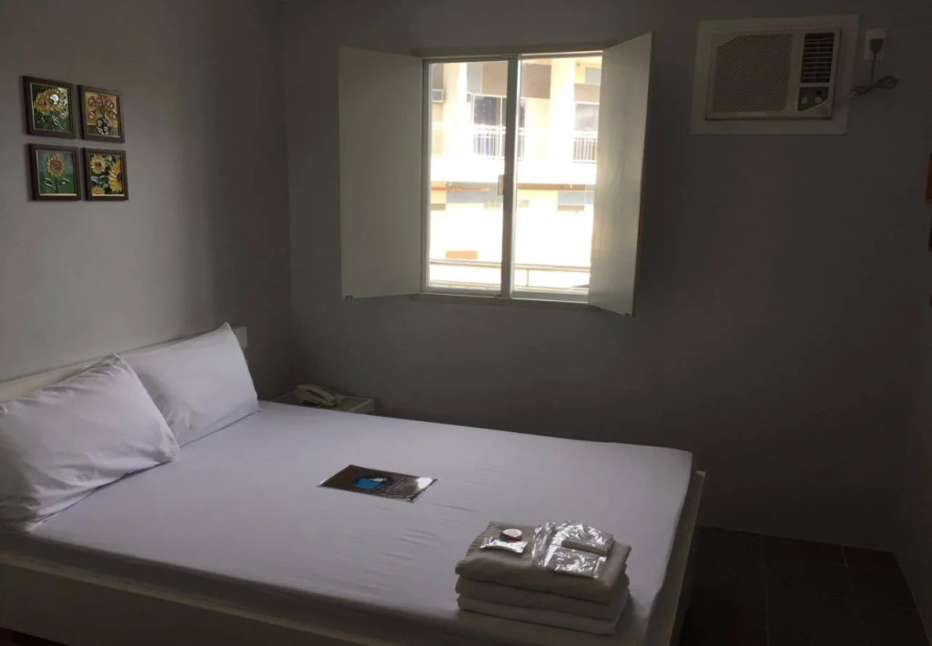 Dianne Gardens Hotel