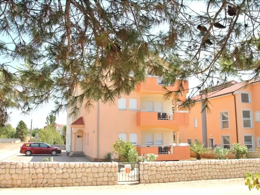 Apartments Dario