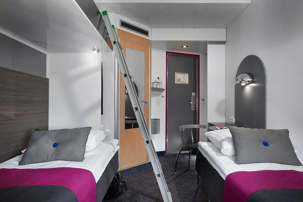 CABINN Express Hotel