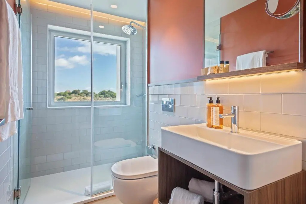 Hotel Acta Moa