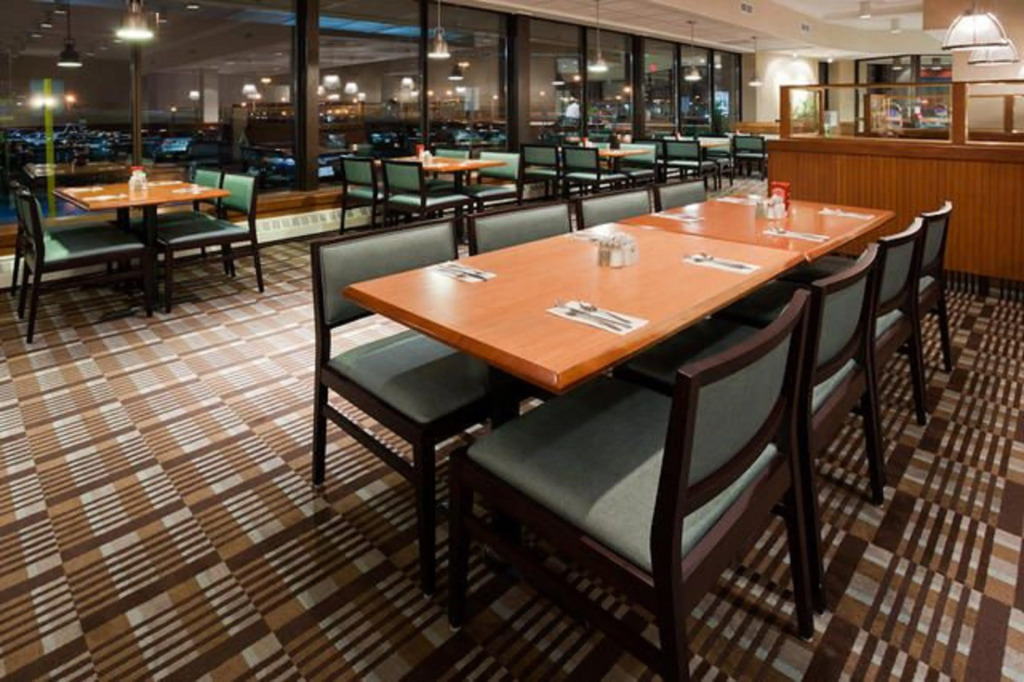 Holiday Inn Toronto Airport East by IHG