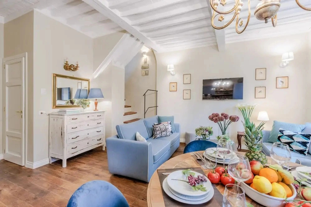 Apartment in Lucca Near Cathedral Square