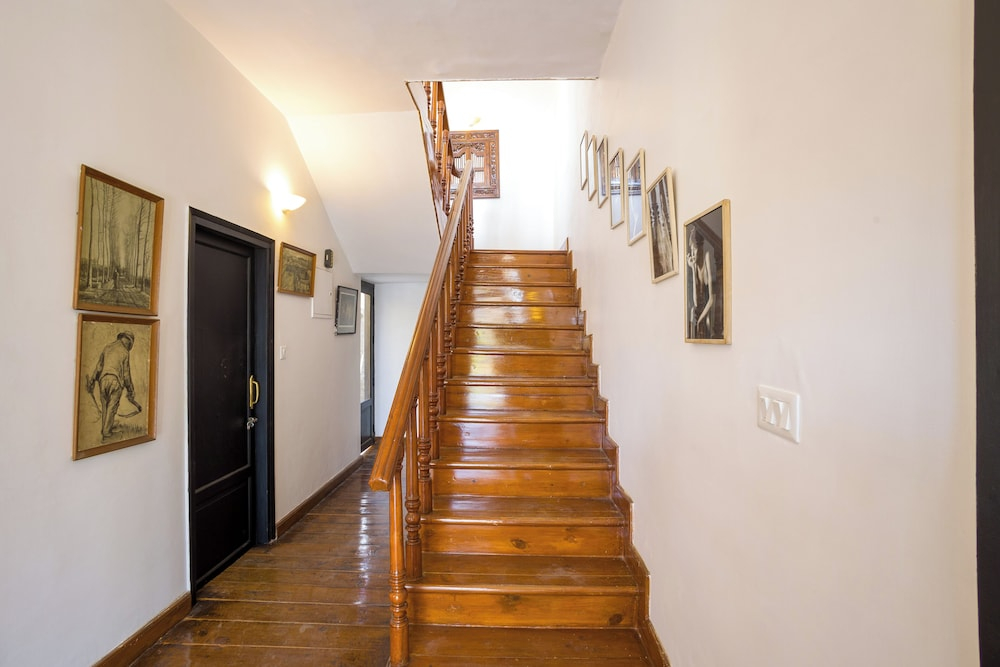 Alaya Stays Thistle House 4 BHK Hideaway