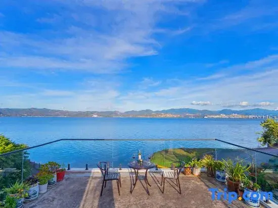 Blushe | 360°·Fulview | Ocean-View Garden-Style Holiday Homestay (Erhai Sansheng Island Branch)