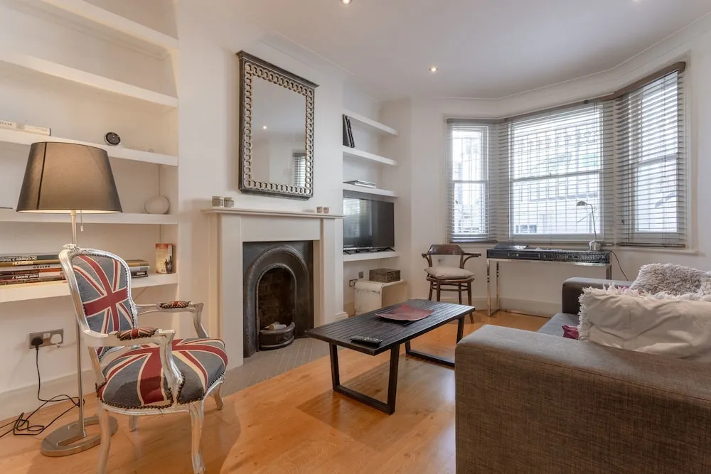 Spacious 1 Bedroom Flat in Fulham
