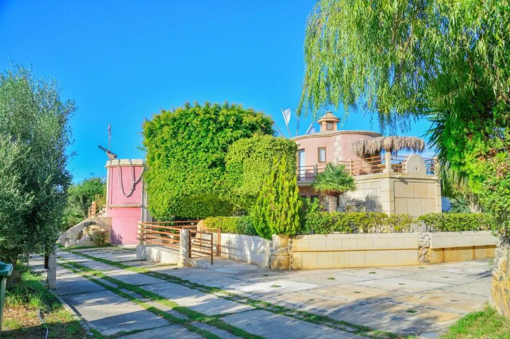 Anemomili Village