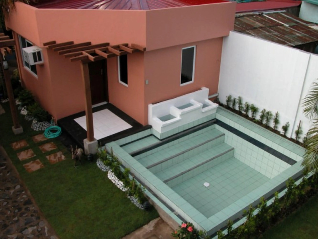 Monte Azure Resort