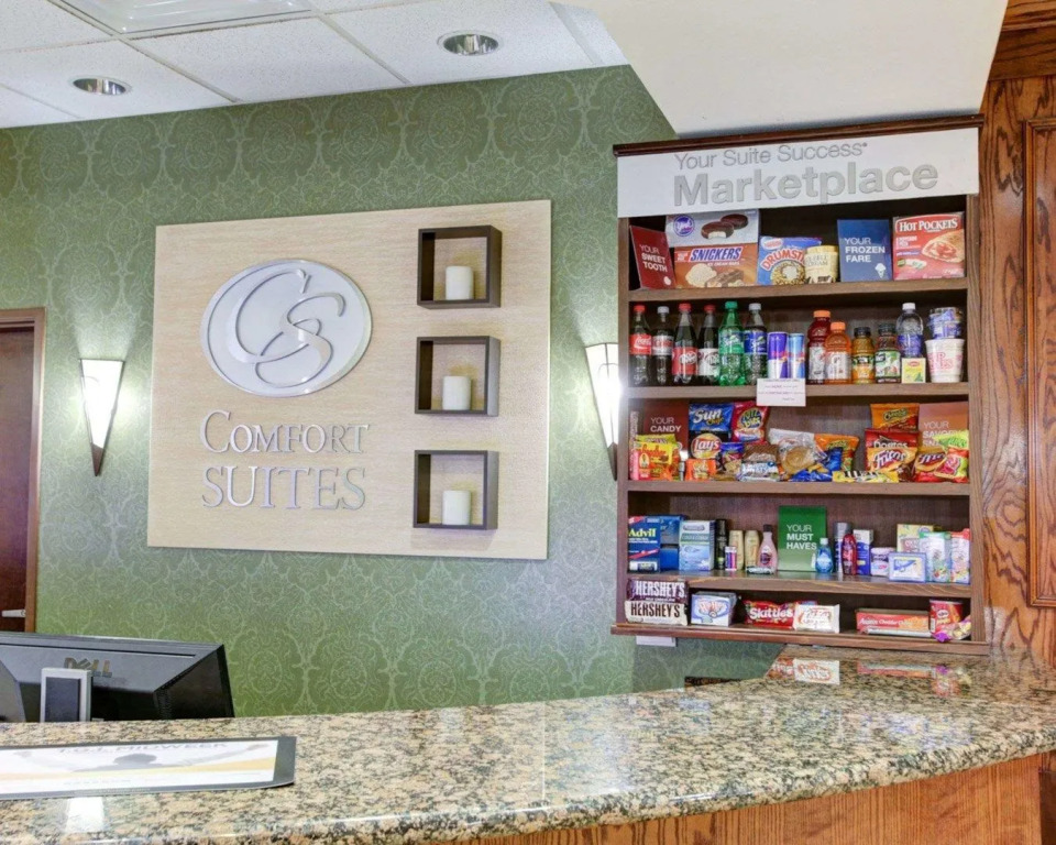 Comfort Suites University Drive
