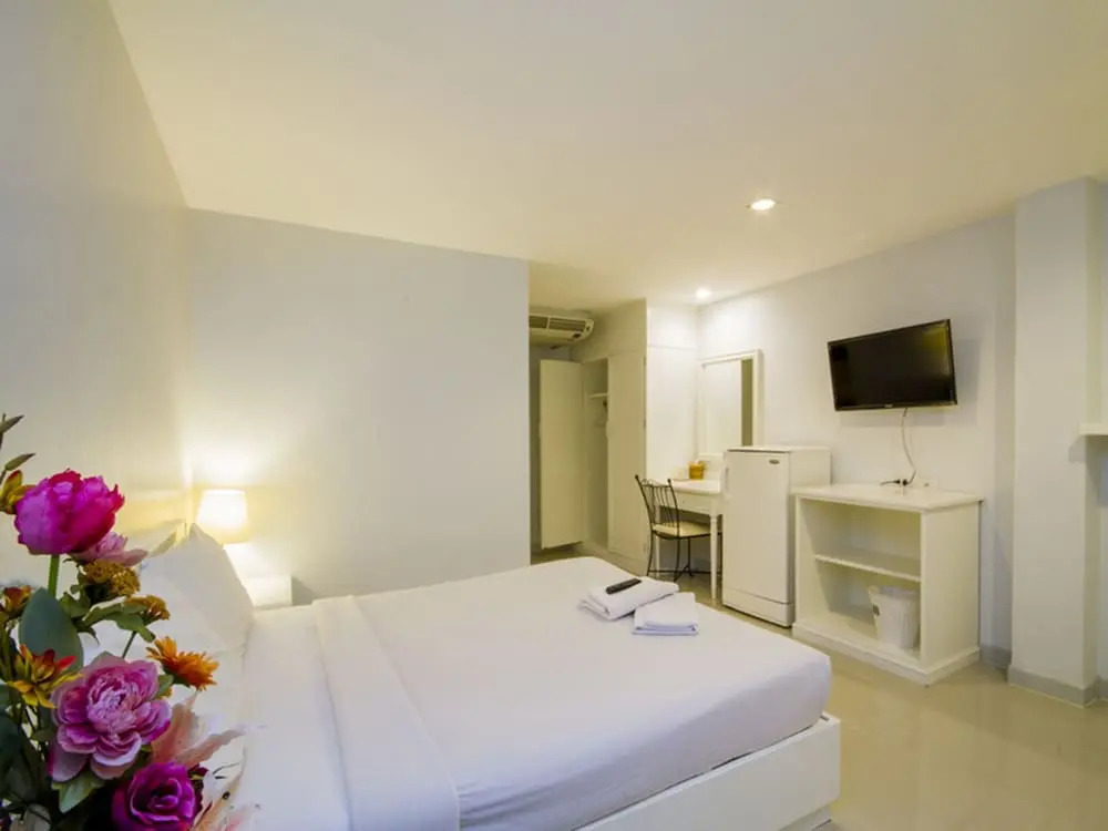 Baan Plaifun Pool Villa By Pinky