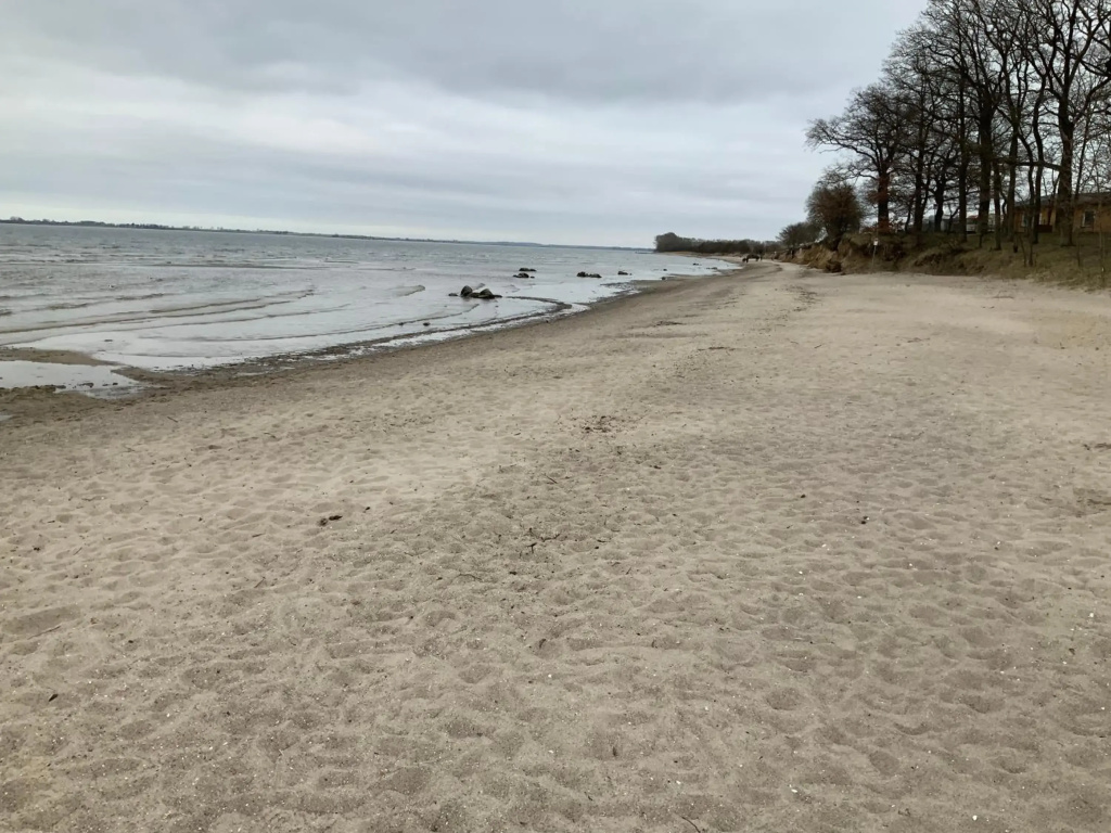 Achtern