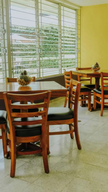LA RUTA HOTEL CORPORATIVO