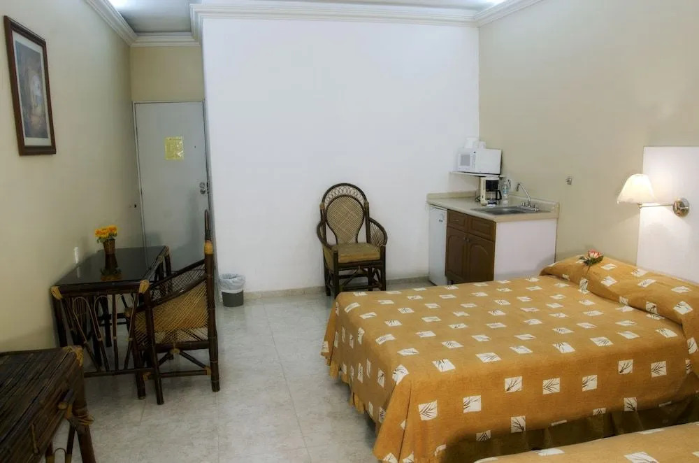 Palmera Suites